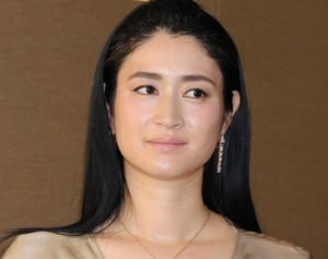 小雪は梅干し、雑巾を自作する…芸能人夫婦の最強節約伝説！