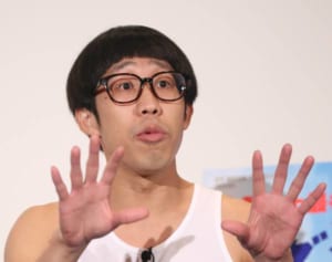 ひょっこりはん　著作権侵害騒動に謝罪も対応遅れに厳しい声