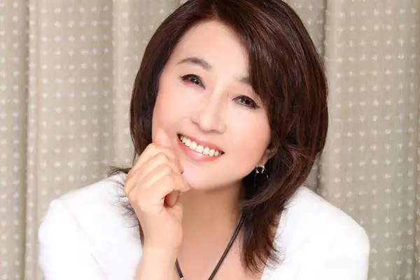 53歳で早稲田大学院へ 秋吉久美子語る 学び直し の魅力 女性自身