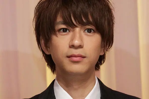 三浦翔平 桐谷美玲と交際宣言に かっこいい と反響 女性自身