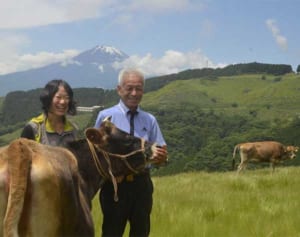 山北に牧場オープン　29歳女性が「山地酪農」実践へ