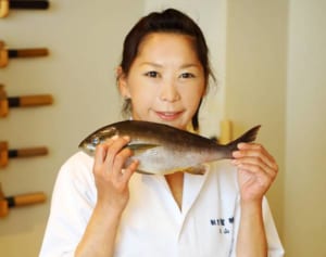 『得損』“魚の女神”語るハスキーボイスの裏の熱い思い