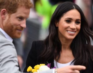 メーガン妃　数々の噂を打ち消す“同級生への手紙”の中身とは？