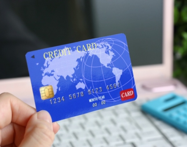 角田和将氏が伝授「クレジットカード生活でお金を貯める方法」