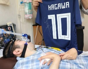 香川真司　決戦直前に本誌記者へ託した“難病青年への贈り物”