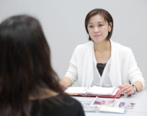 行方不明の友人を探したい…霊視カウンセラーに届いた心霊相談