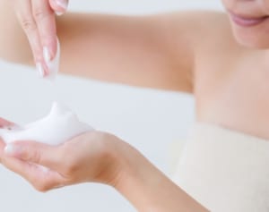 医師が伝授「流水で雑菌は9割落ちる！　におわない洗い方」