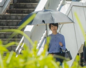 波瑠　猛暑なのに超厚着…共演者を驚かせた真夏の撮影現場の怪