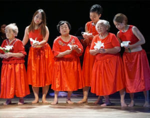 おばあたちとダンスを作りたい！　沖縄戦体験を表現