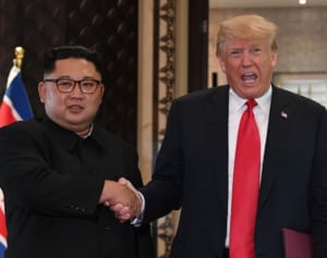 貿易摩擦、拉致問題…安倍首相を待つこれからの外交問題