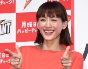 綾瀬はるか新ドラマに期待の訳 森下佳子7作目で高視聴率連発