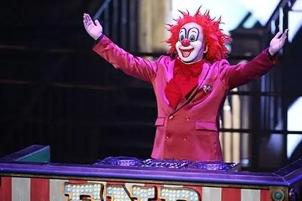 セカオワDJ LOVE 素顔を初スクープ！ピエロの中はダンプ松本似 | 女性自身