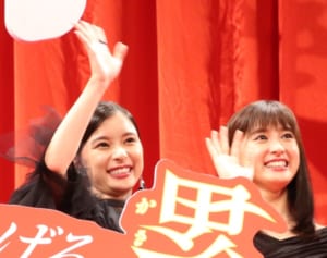 土屋太鳳と芳根京子がキス！急接近にあった“ガチ撮影現場”