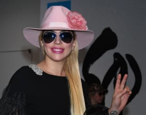 レディー・ガガ　V6番組で見せた神対応！背景にあった壮絶な過去