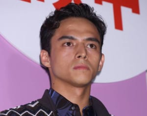 満島真之介 新映画で歌唱力披露！俳優との二刀流活躍に期待も