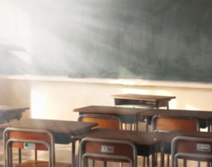 沖縄県内の小中学生不登校2589人　高校も全国の2倍　いじめ、暴力も過去最多