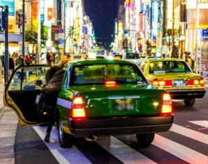 お金持ちが実践する「タクシー活用」したほうがいい理由