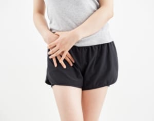 冷えやむくみ、腰痛の原因かも？股関節の衰えチェックシート