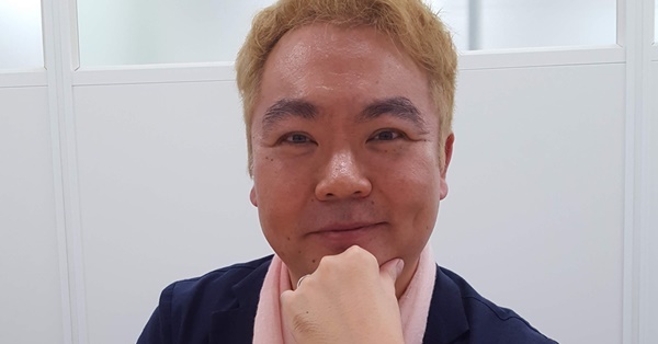 細かすぎ芸人くじらが恋愛相談で人気 強いフレーズが胸打つ 女性自身