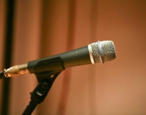 「シャブ山シャブ子」江藤あや 歌手デビューに隠された過去