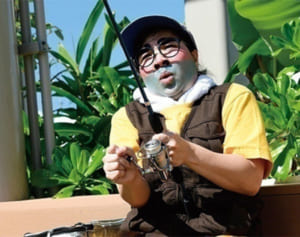 一度見たら忘れられない　青ひげ、美声のインパクト「平川のおじさん」誕生秘話