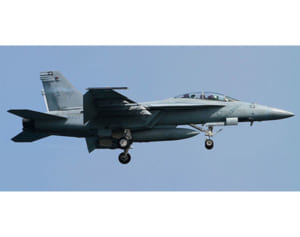 米軍機墜落、沖縄復帰後50件に　FA18の南大東沖墜落、日米共同訓練中