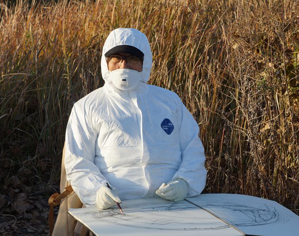 藤城清治さん 放射線の防護服に身を包んで描く「命の影絵」
