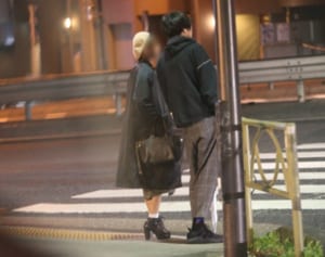 米津玄師 深夜2時の密会デート！18年No.1歌手の謎の私生活