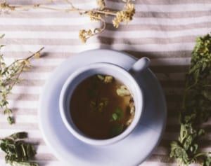 食卓に加えるだけで体を温める“ナチュラル”ドライハーブ