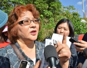 「また立ち上がる」　翁長前知事妻・樹子さん　ゲート前抗議へ