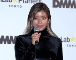 ローラの“政治的発言”はタブー？　テレ朝報道に異論相次ぐ