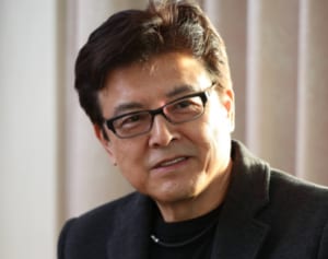 三浦友和　介護、年金…妻・百恵さんとの「食卓での会話」明かす