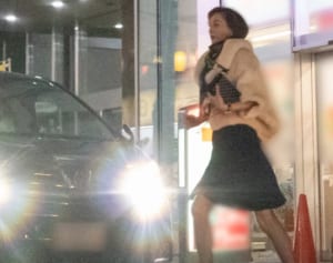 米倉涼子リーガルV打ち上げで涙…感謝で贈った100万円景品