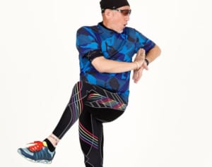 全身を活発にするデューク更家考案「腸“大”ひねり」エクササイズ