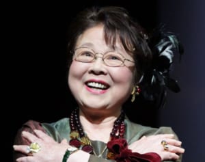 市原悦子さんが望んだ「夫とともに並んで樹の下に眠りたい」