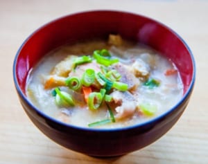 オメガ3は花粉症に効果あり「いわし缶」で作る麻辣炒め