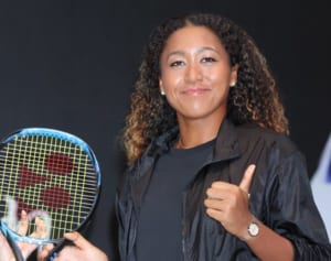 大坂なおみ 非難も乗り越えて優勝…その栄光に感動相次ぐ訳