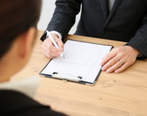 女性のための「55歳からの仕事探し」、就職までの流れを解説