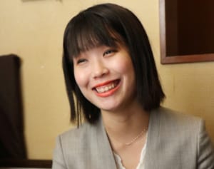 視覚障がい乗り越え司法試験に合格した女性の”ビリギャル”時代