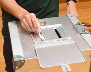 「どちらでもない」が加わったことで減る票は？　辺野古県民投票　学生対象に影響調査