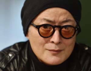 陣内孝則「女装をすると、タガが外れて大胆になるんです」