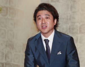 ムロツヨシの本音つぶやきに17万いいね、新井浩文逮捕に言及か