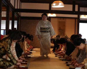 皇室だけではない…藤原定家の子孫・冷泉家が伝える「歌会始」