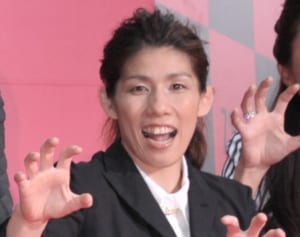 霊長類最強の女子は失礼？ 吉田沙保里ツイートに議論勃発