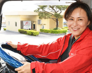 全長17メートルの車体を操る女性トラック運転手のやりがいと課題