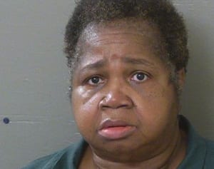 9歳女児の上に座り窒息死させ…66歳米女性が終身刑へ