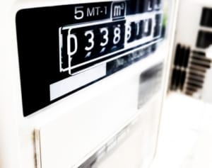 石野卓球 異色コラボが話題「関西電気保安協会CMが大化け！」