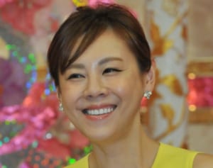 高橋真麻 夫がトイレに籠城…有名人新妻たちの“大誤算”