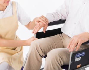 悲観しすぎは体の毒!?意外にも充実している老後の支援制度