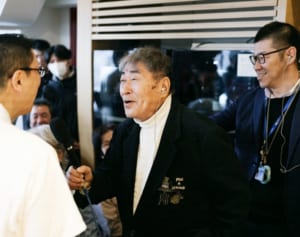 毒蝮三太夫 80歳超えても妻に出し続ける手書きラブレター